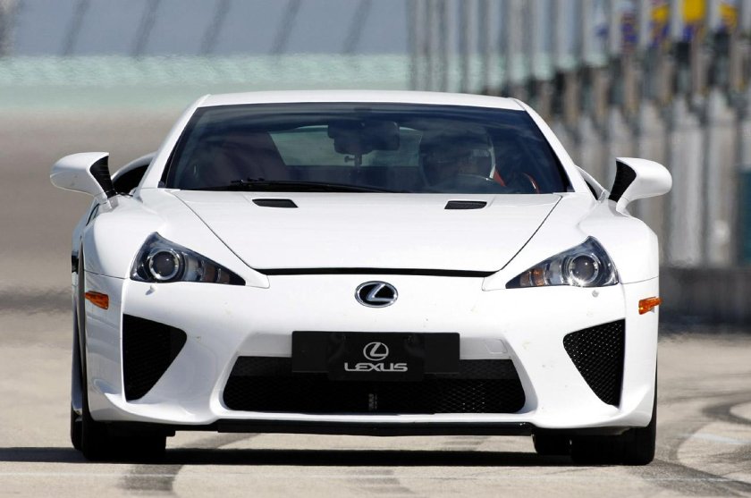 Lexus LFA 2010