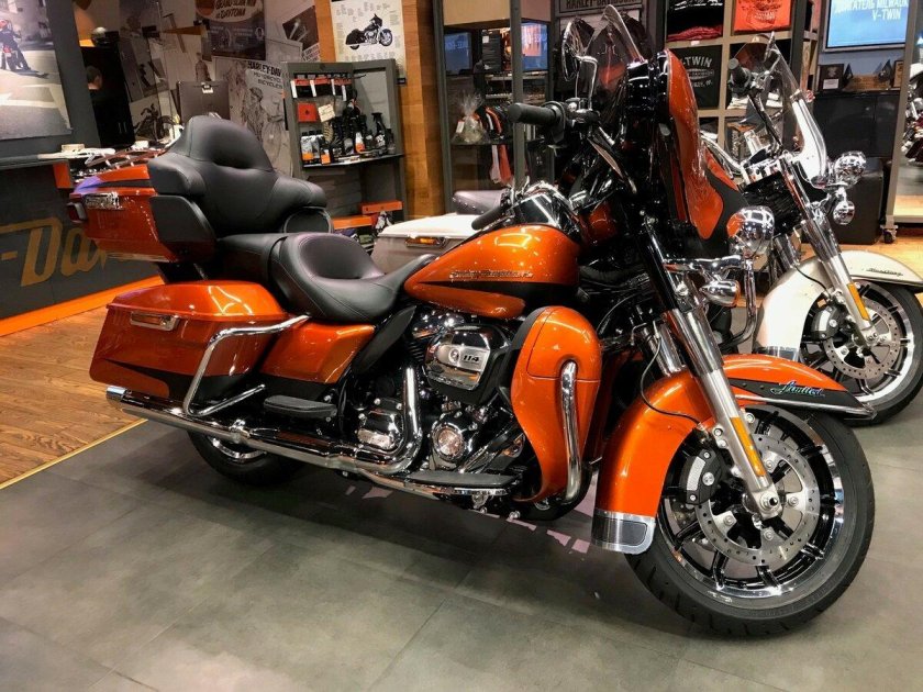 Харлей Дэвидсон чоппер