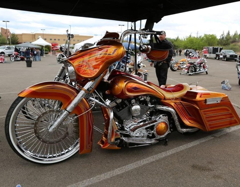 Чоппер мотоцикл Харлей Дэвидсон