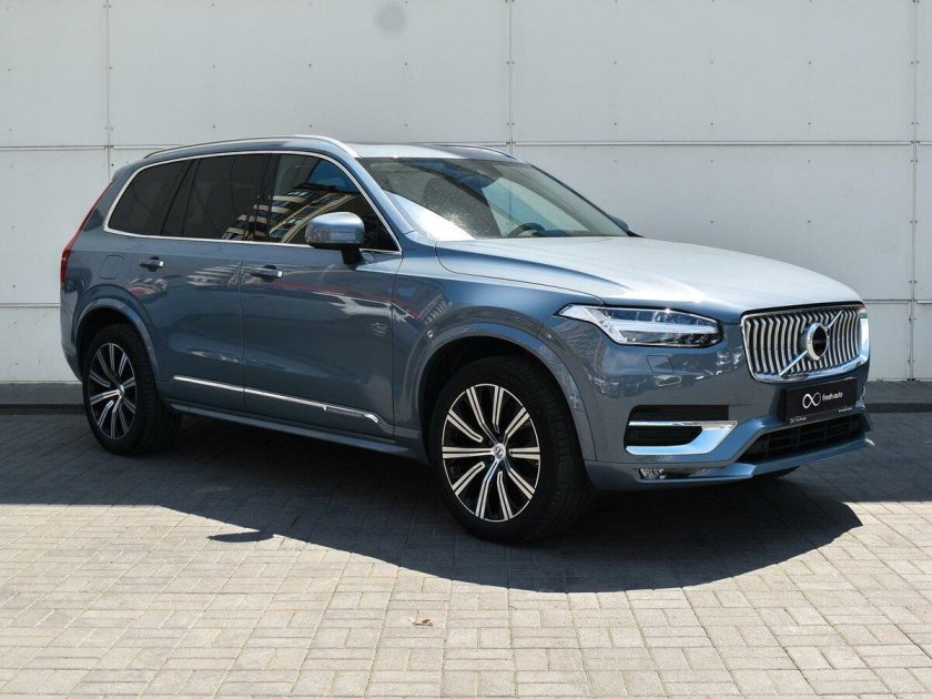 Вольво джип xc90 2020