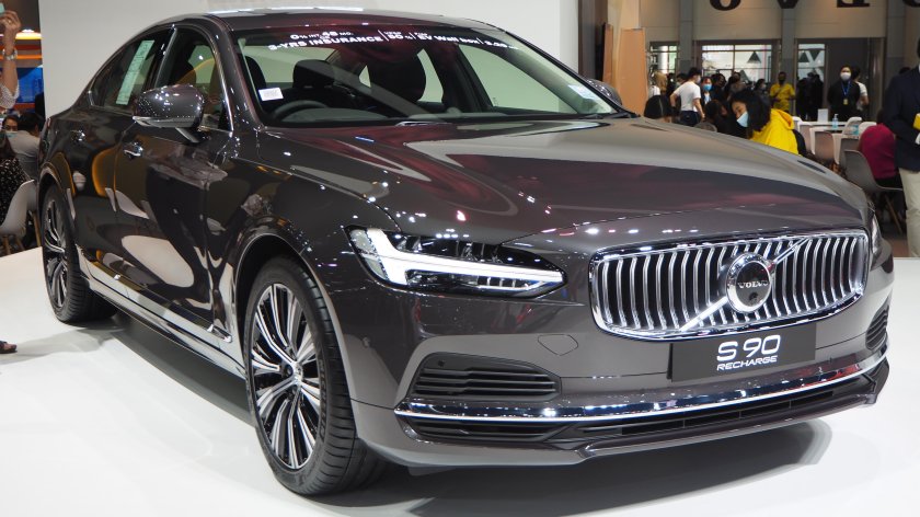 Вольво s90 2020