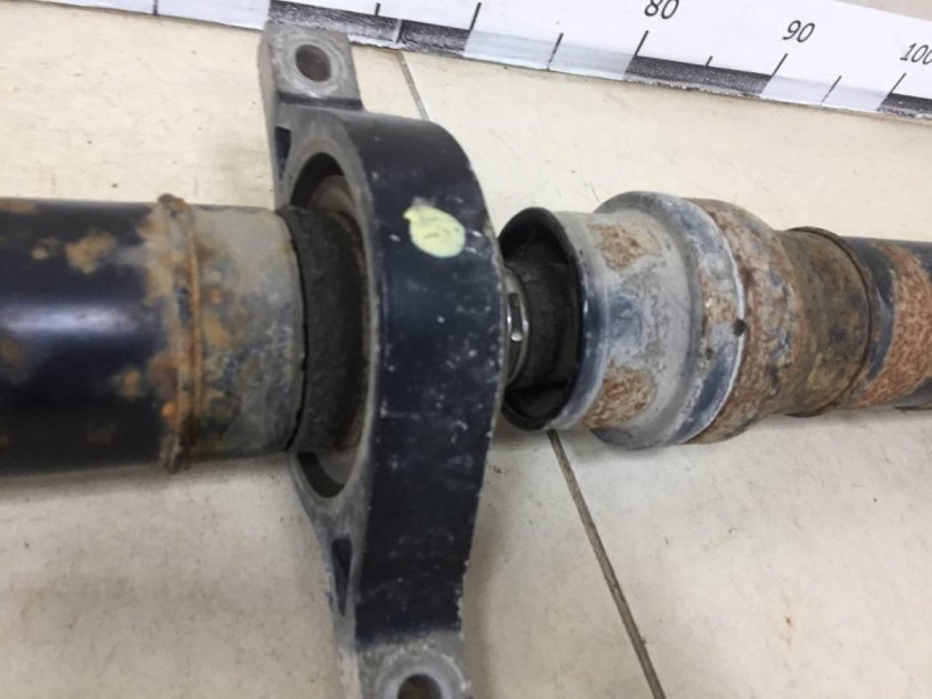 Карданный вал кардан