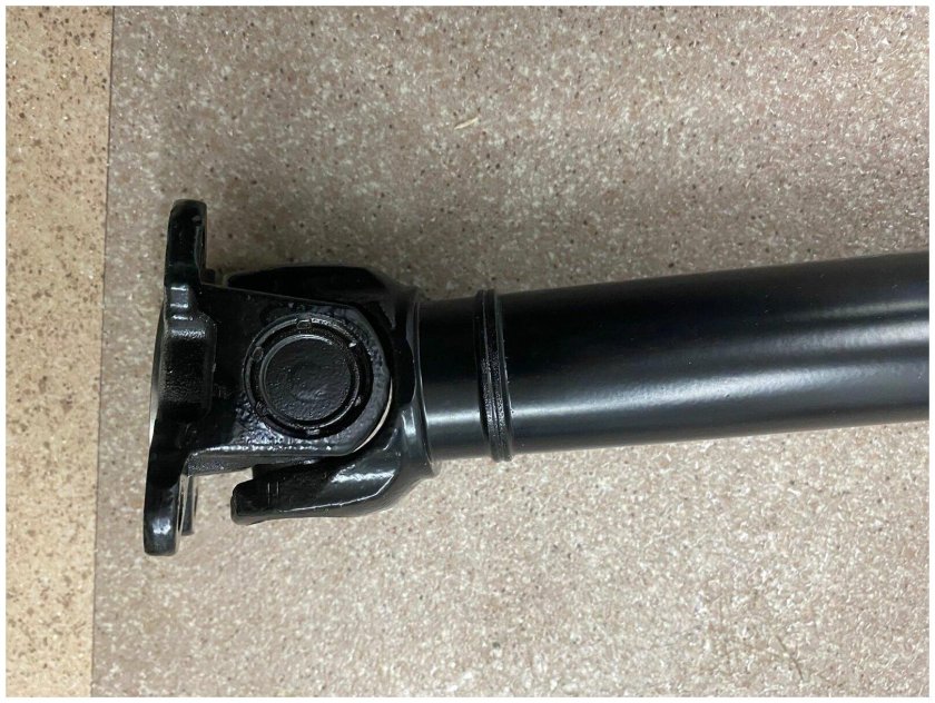 Вал кардан 0009873910