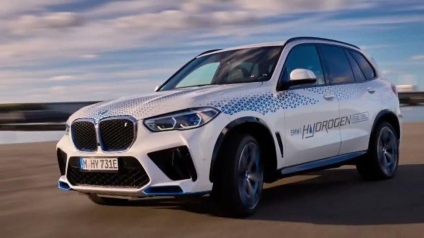 БМВ Икс 5 2024