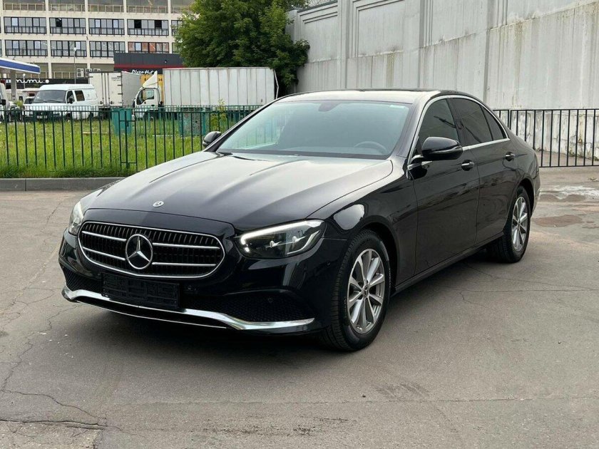Мерседес е 200 2019