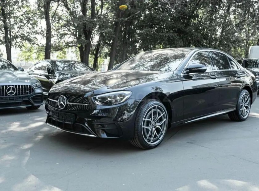 Мерседес е200 2022