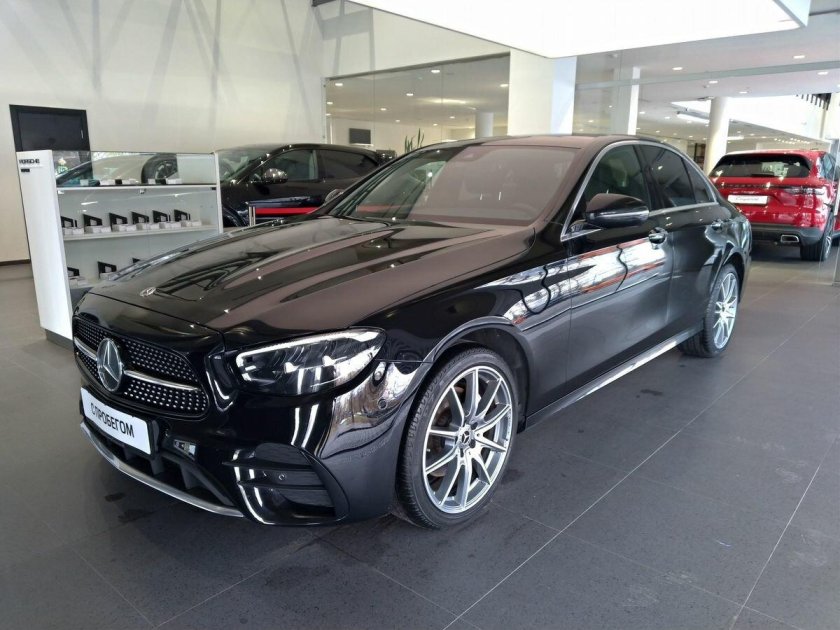 Black Sapphire Metallic 475