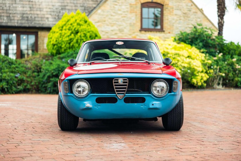 Alfa romeo giulia gt
