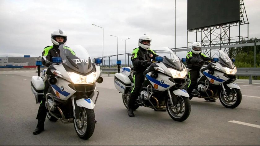 Мотобат Ямаха 700