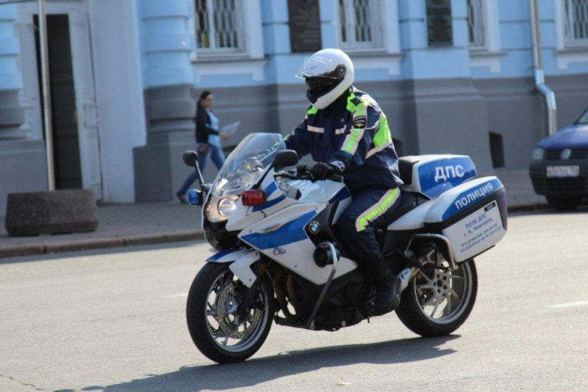 Полицейский мотоцикл БМВ f800