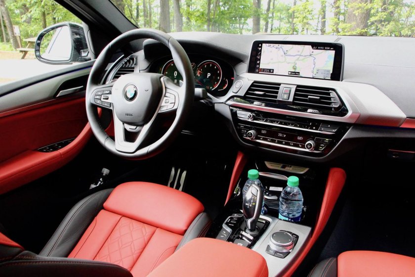 БМВ x4 салон