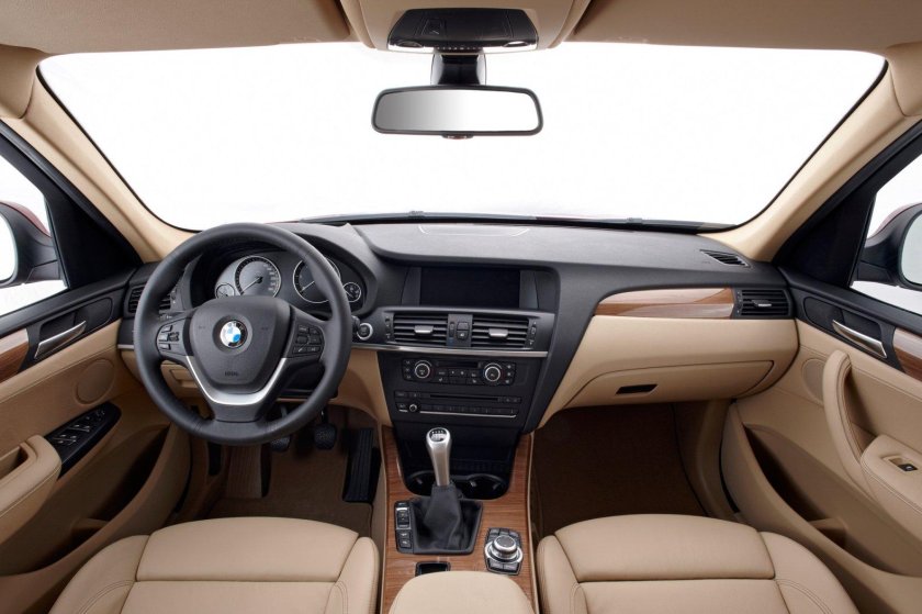 BMW x3 салон