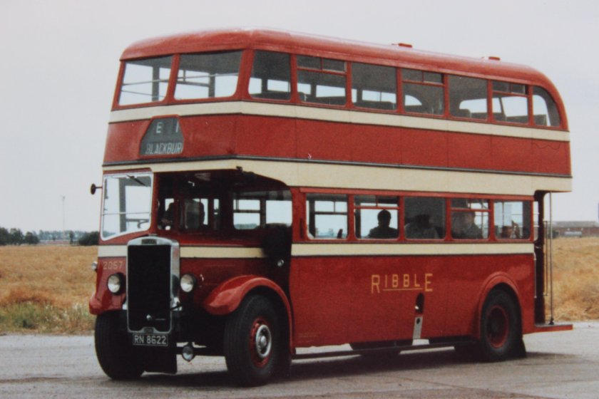 Двухэтажные автобусы