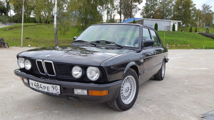 BMW e28 525i