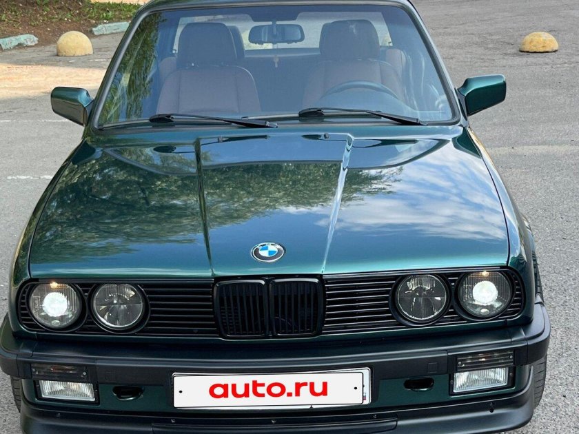 Бмв 3 1990