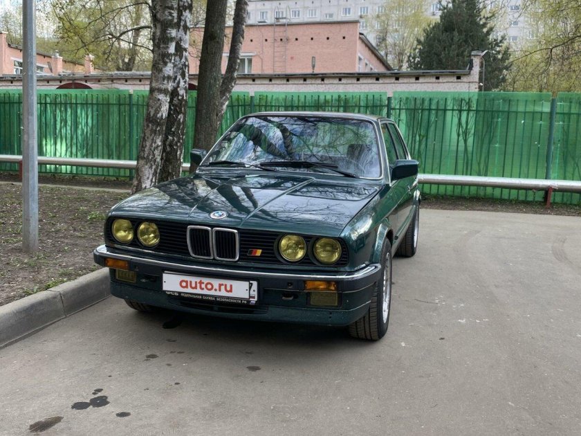 БМВ 1987 года