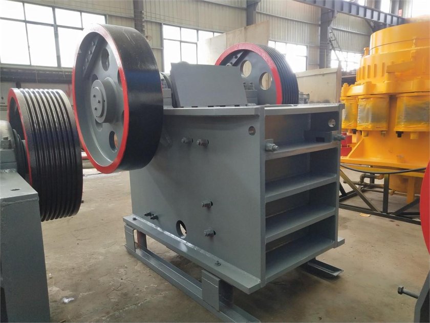 Щековая дробилка pe600x900