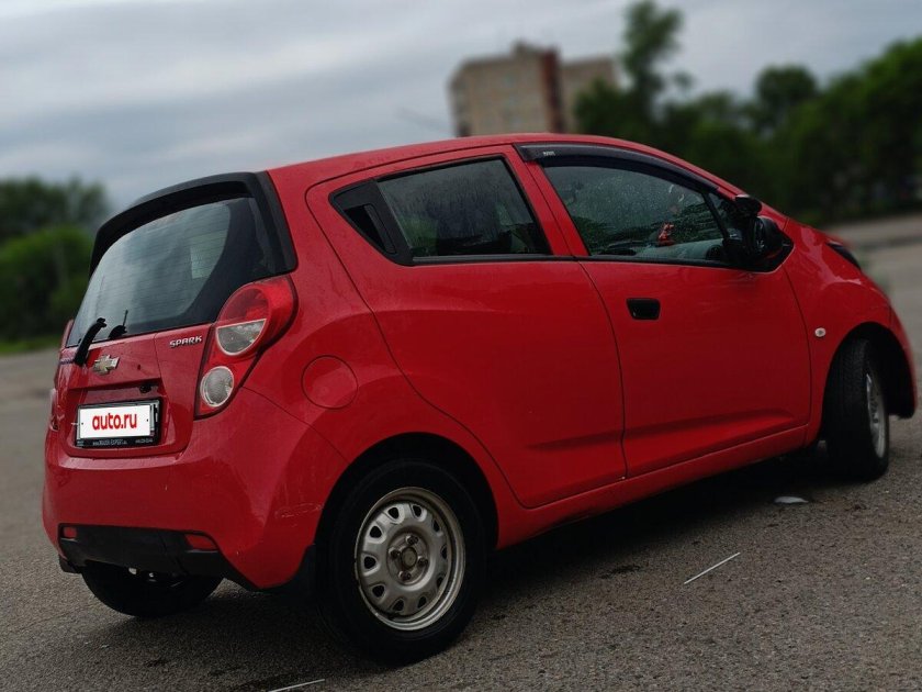 Chevrolet spark 2013