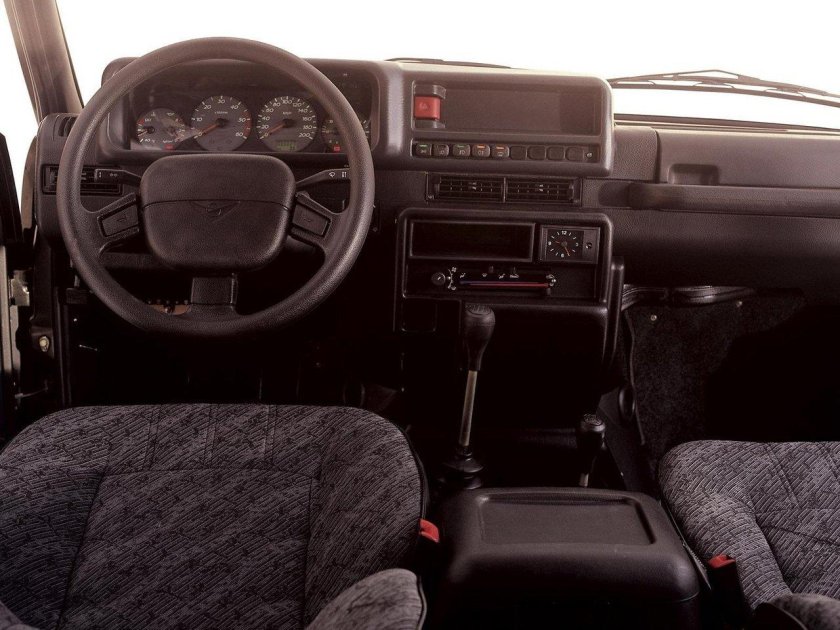 УАЗ-3162 Симбир салон