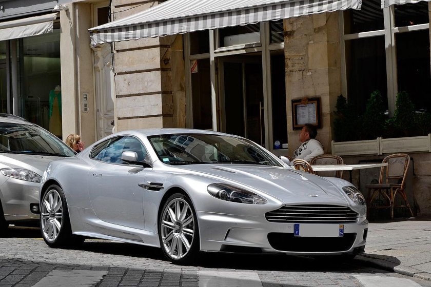 Астон Мартин ДБС 2007