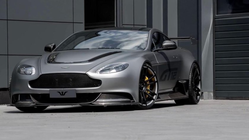 Астон Мартин Vantage gt 12