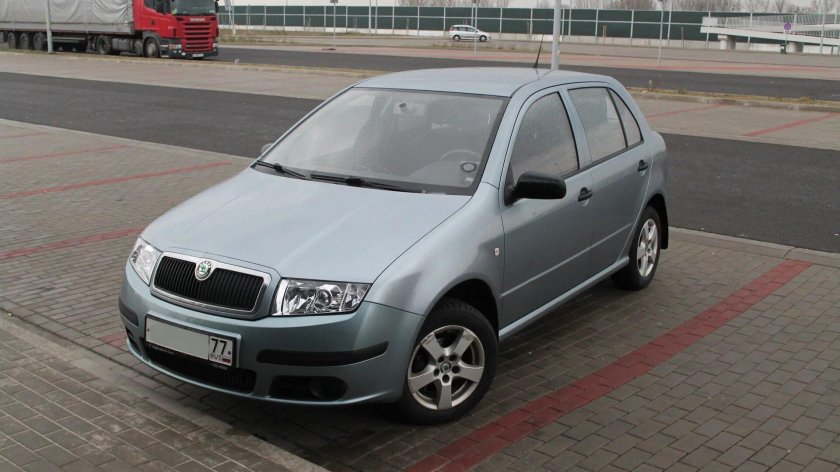 Шкода Фабия 2005 1.2