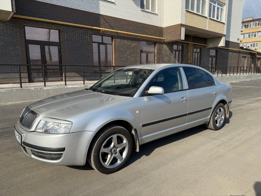 Шкода суперб 2005
