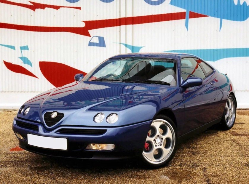 Alfa Romeo GTV 916
