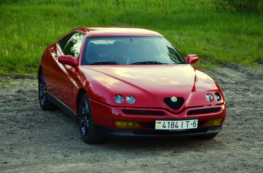 Alfa Romeo GTV 916