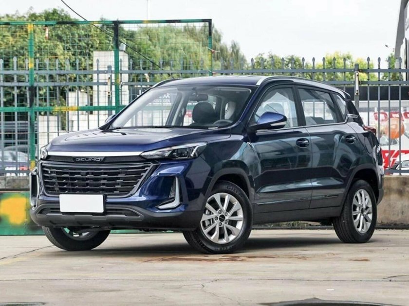 Автомобиль BAIC x35