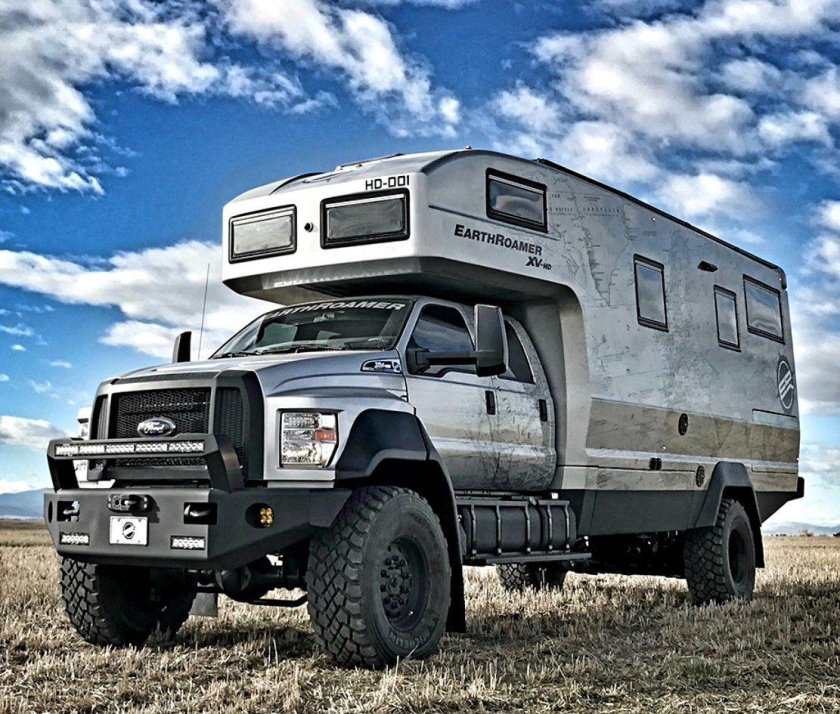 Ford f750 earthroamer xv-hd
