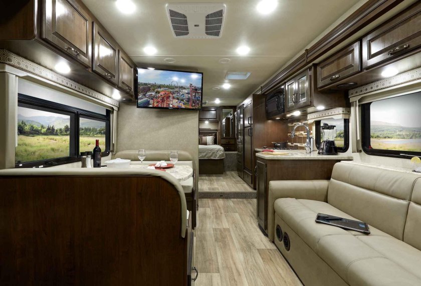 Автодом Thor Omni