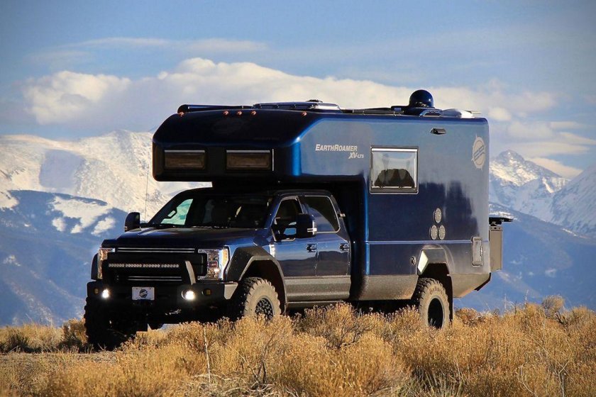 Ford f750 EARTHROAMER
