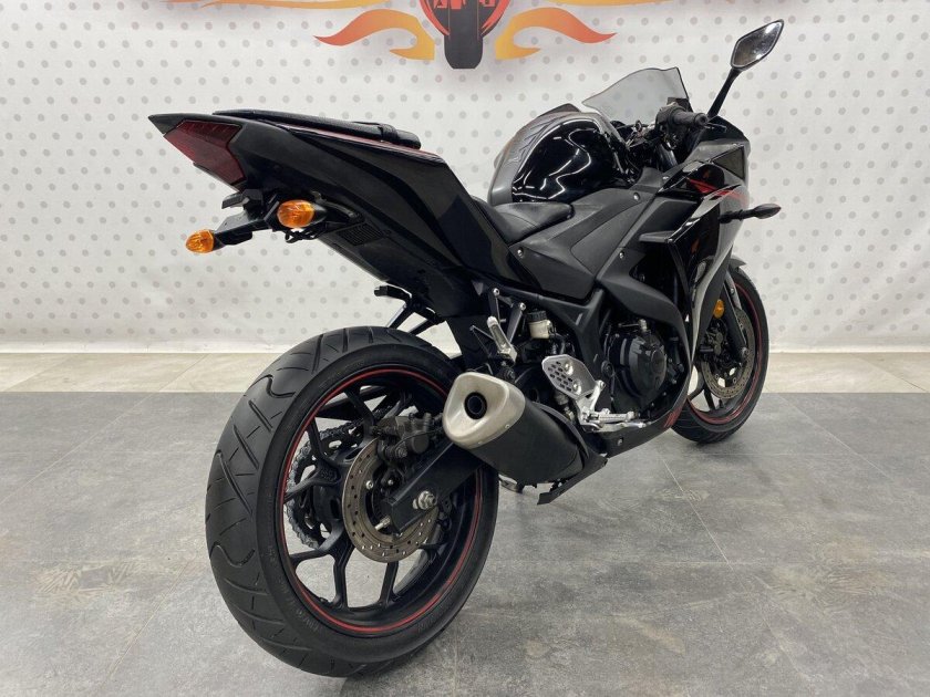 Мотоцикл yamaha