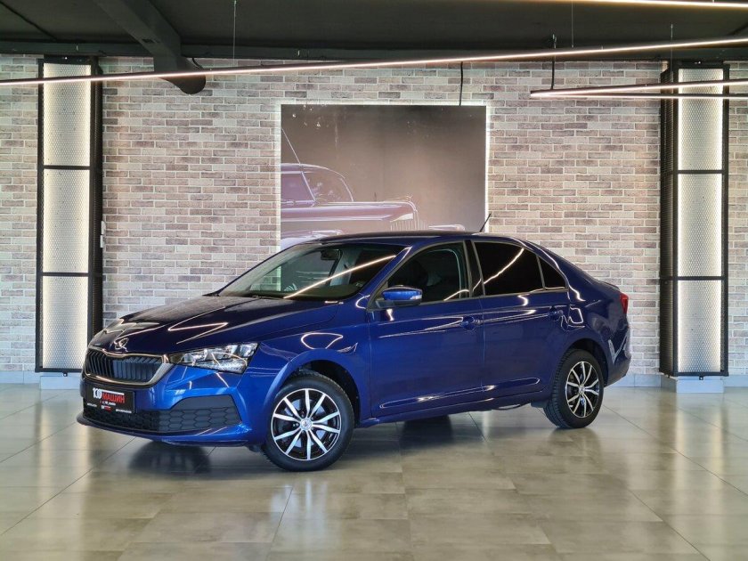 Шкода рапид 2021 года