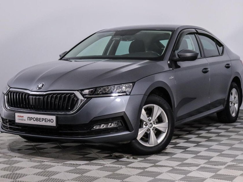 Шкода Октавия 2021 черная