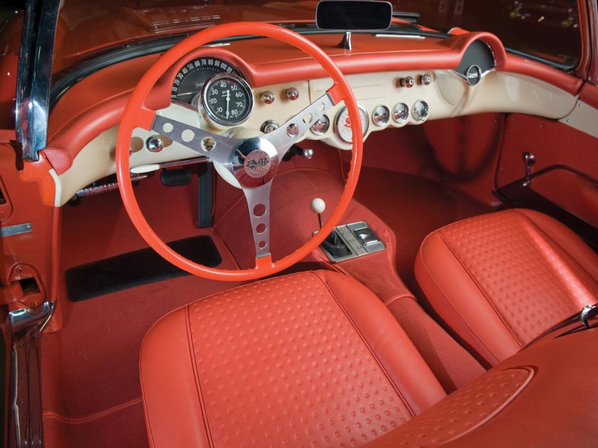 Chevrolet Corvette 1957 салон