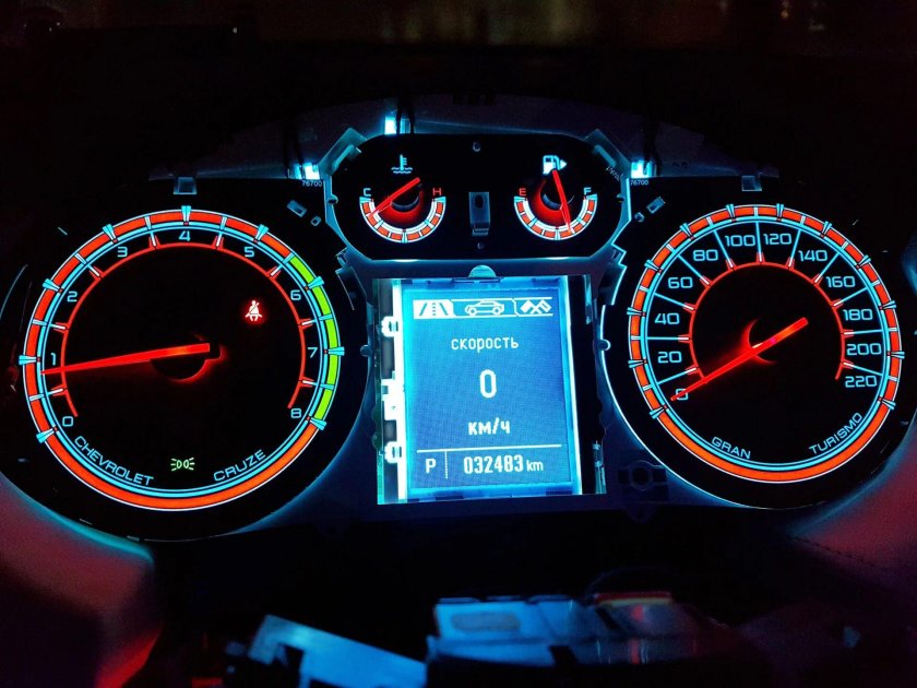 Приборка Шевроле Круз