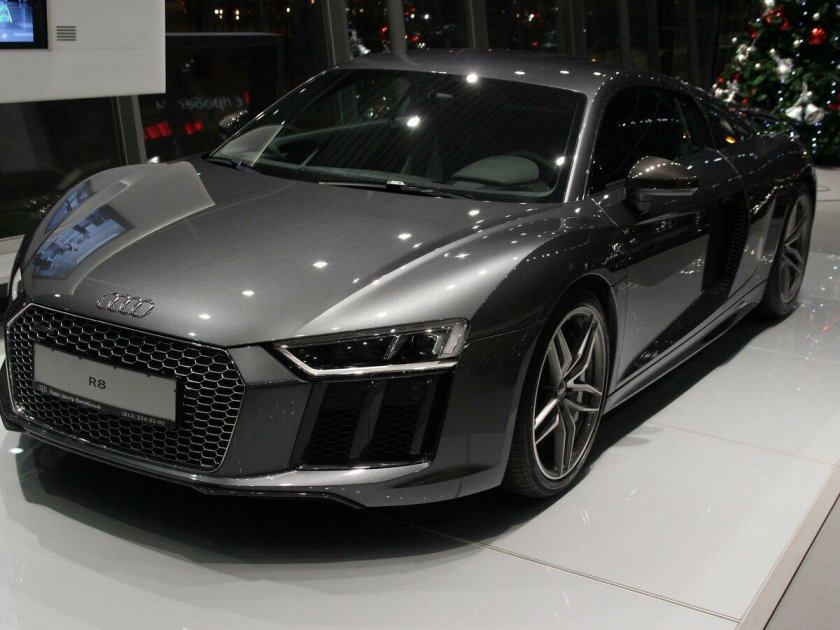 Audi r8 II 4s v10 Plus, 2015