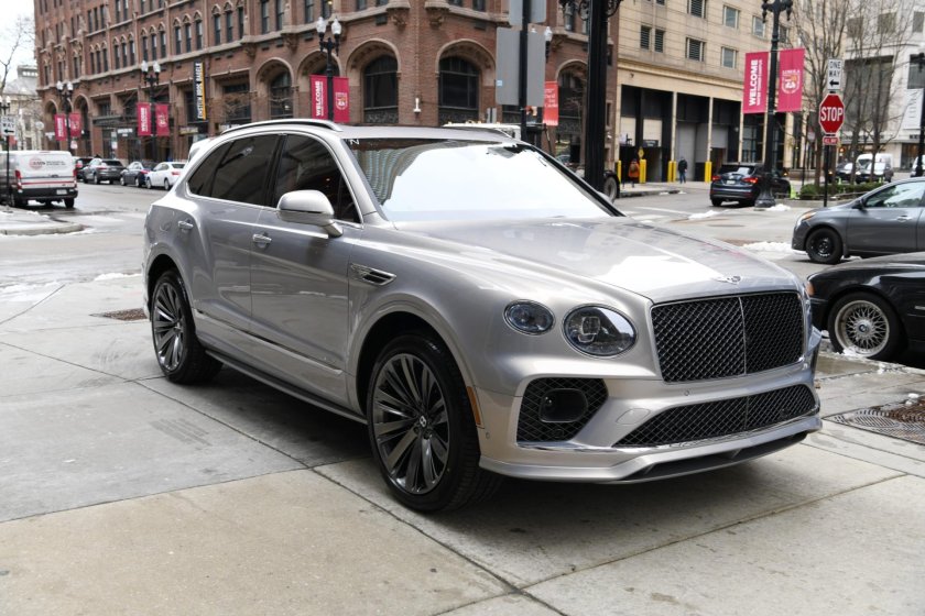 Bentley Bentayga 2021