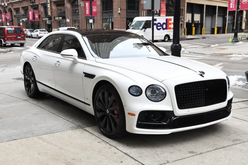 Бентли Flying Spur 2021