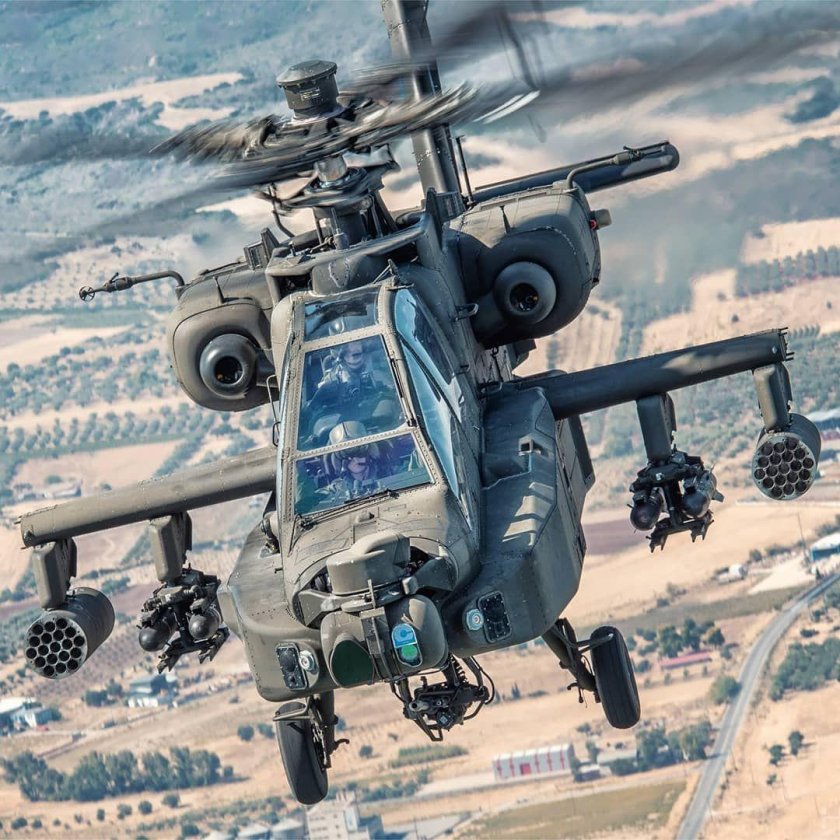 Боевой вертолёт MCDONNELL Douglas Ah-64 Apache