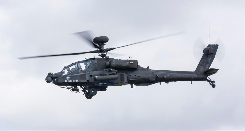 MCDONNELL Douglas Ah-64 Apache