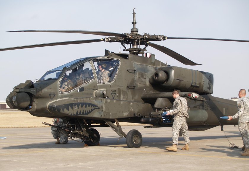 Вертолёт Ah-64a Apache