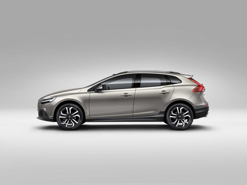 Volvo v40 t3