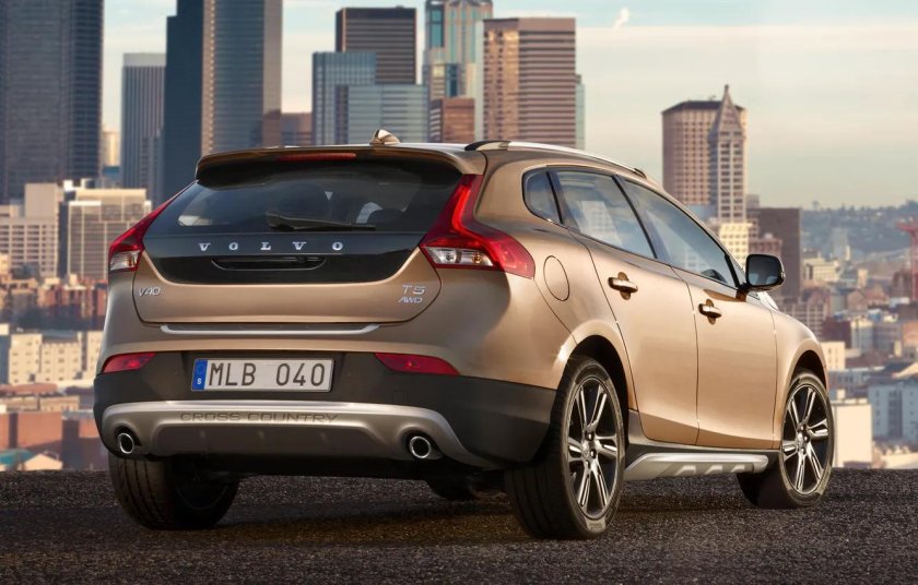 Вольво в40 кросс Кантри