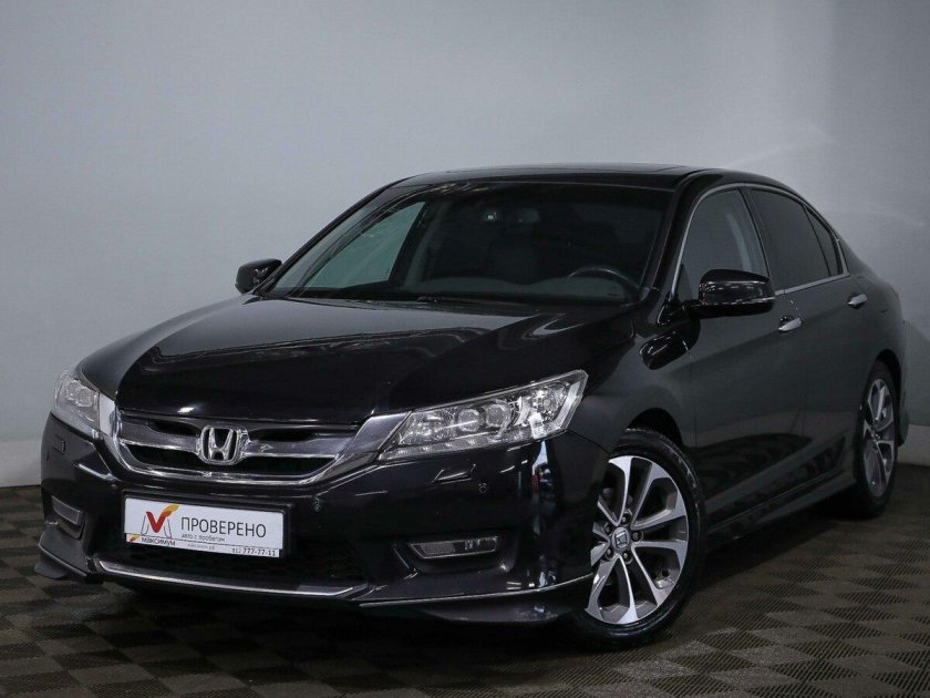 Хонда Аккорд 2013г фото