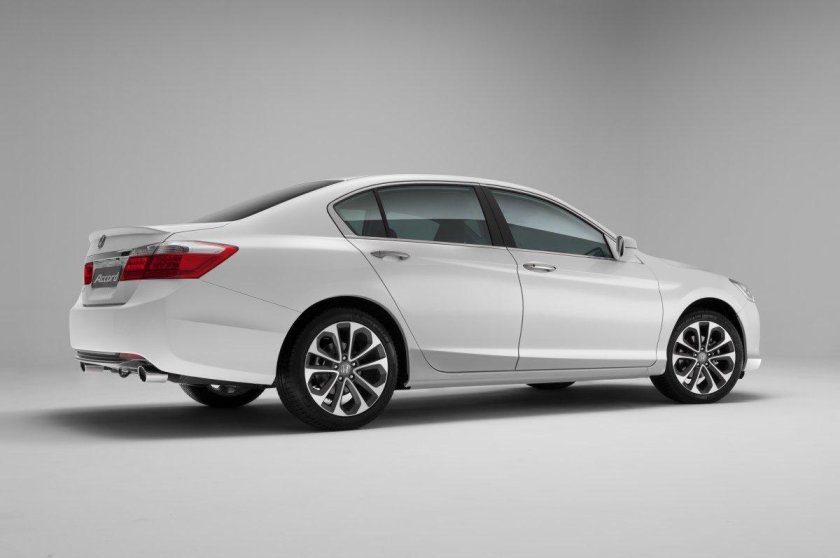 Honda Accord 9 поколение