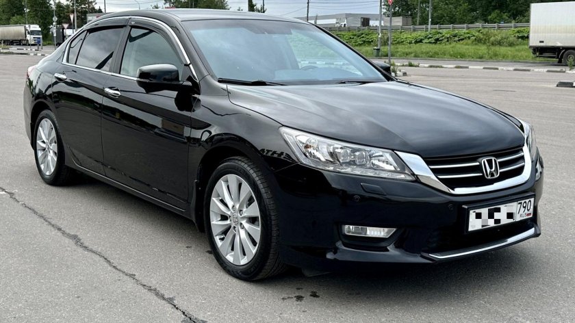 Honda accord ix 2013