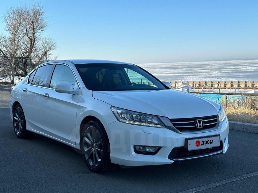 Хонда аккорд 2013 года